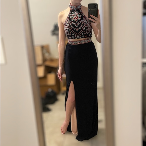 Blondie Nites Two Piece Long Prom Dress Size 1 - Picture 7 of 7